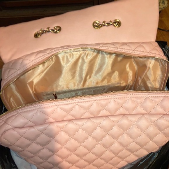 Roller Bag - Picture 3 of 7